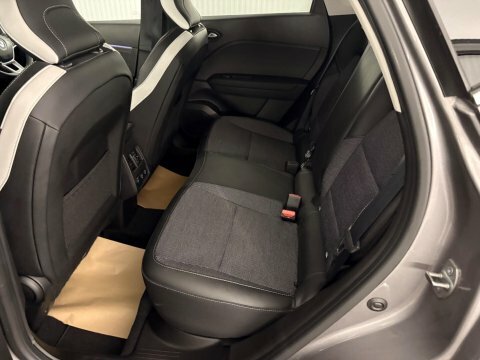 Renault Captur 1.6 E-tech Techno #6