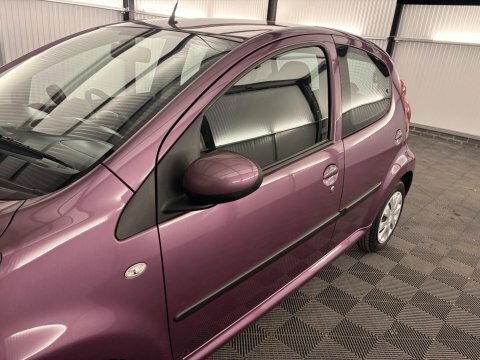 Peugeot 107 107 Active Blue #23