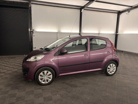 Peugeot 107 107 Active Blue #30