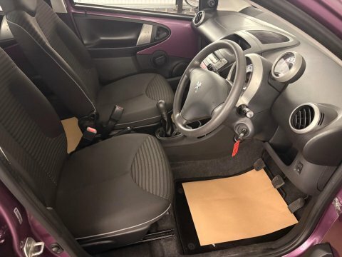 Peugeot 107 1.0 12V Active  #3