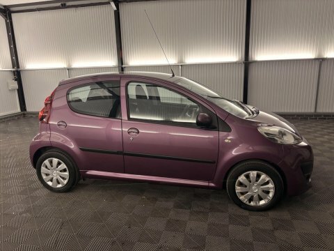 Peugeot 107 107 Active Blue #36