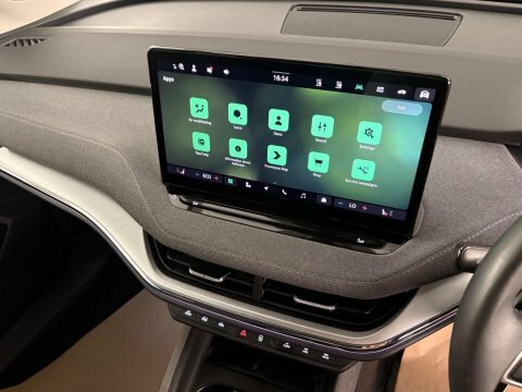 Skoda ENYAQ Vrs Black #18
