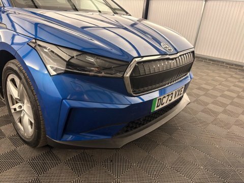 Skoda ENYAQ Vrs Black #43