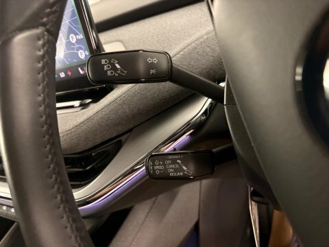 Skoda ENYAQ Vrs Black #22