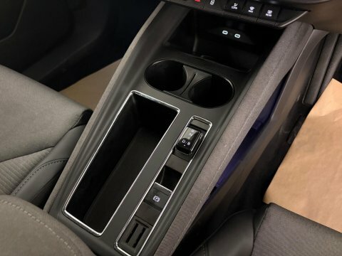 Skoda ENYAQ Vrs Black #21