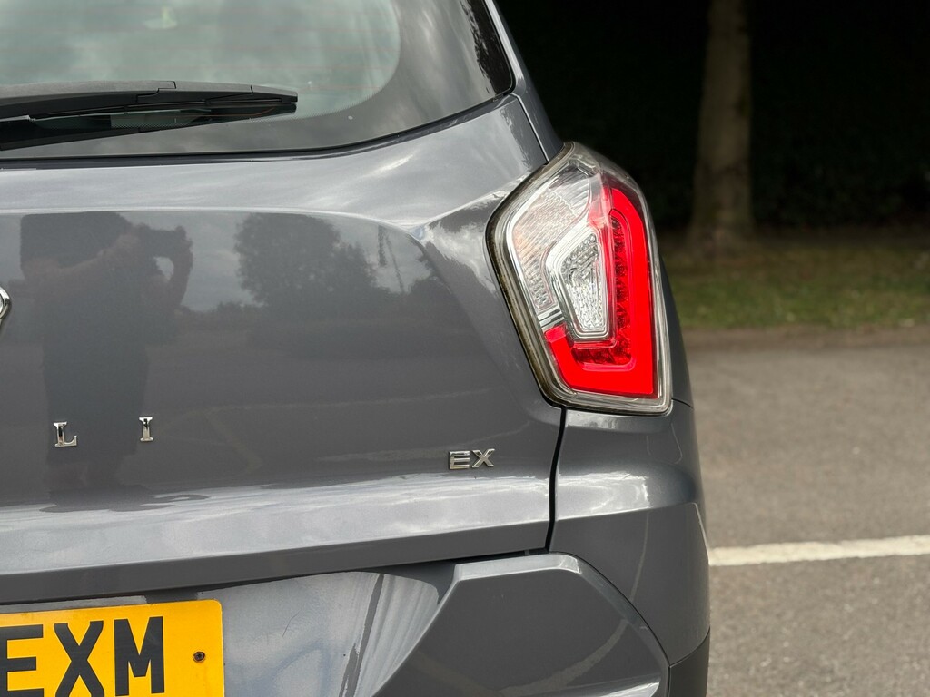 SsangYong Tivoli 1.6 E-xdi Se Euro 6 Silver #9
