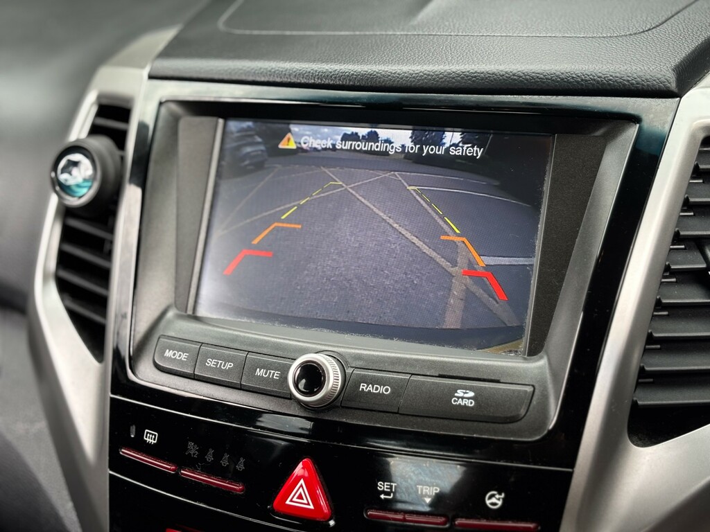 SsangYong Tivoli 1.6 E-xdi Se Euro 6 Silver #18
