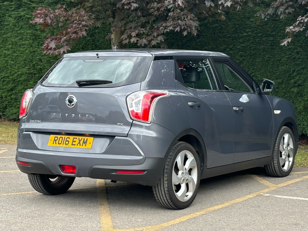 SsangYong Tivoli Hatchback Grey #5