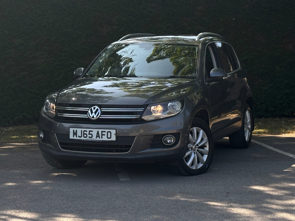 Volkswagen Tiguan Estate Grey