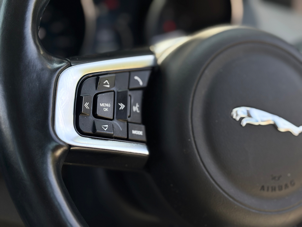 Jaguar F-Pace 2.0 I4 180Ps Portfolio Awd Red #13