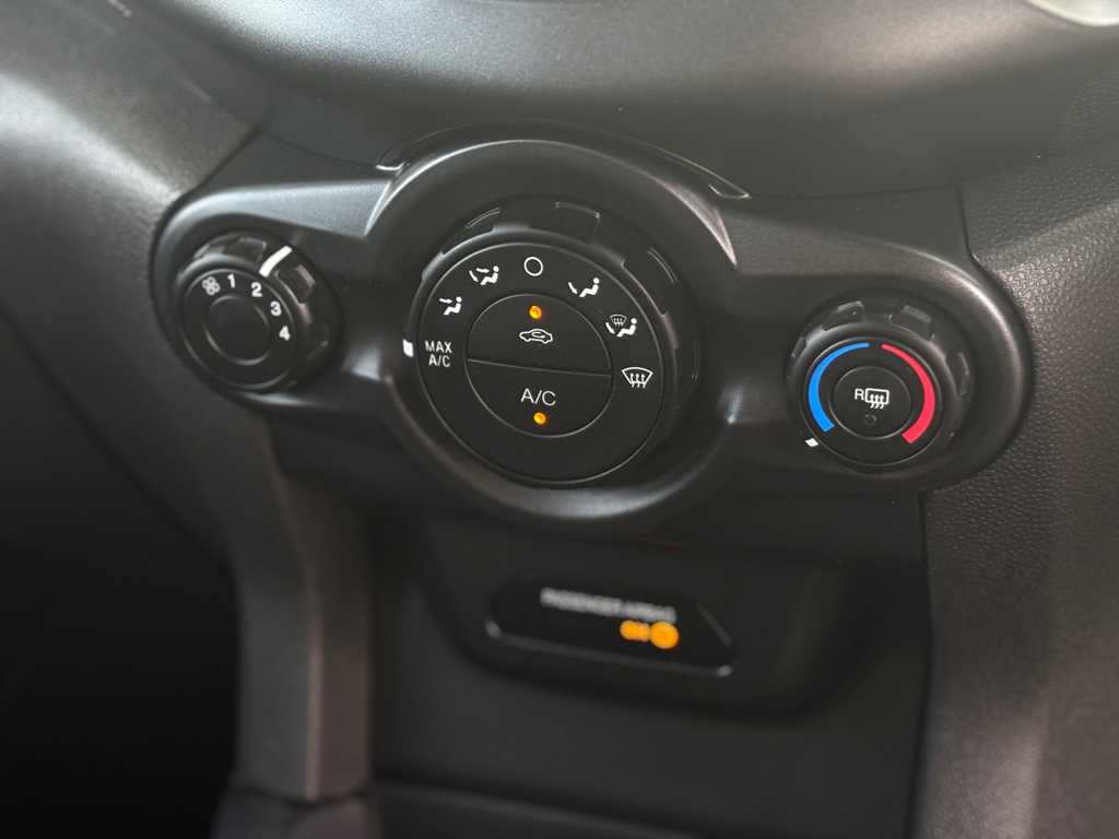 Ford Ecosport 1.0T Ecoboost Titanium Black #18