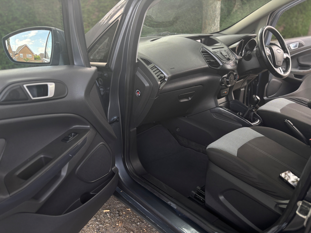 Ford Ecosport 1.0T Ecoboost Titanium Black #23