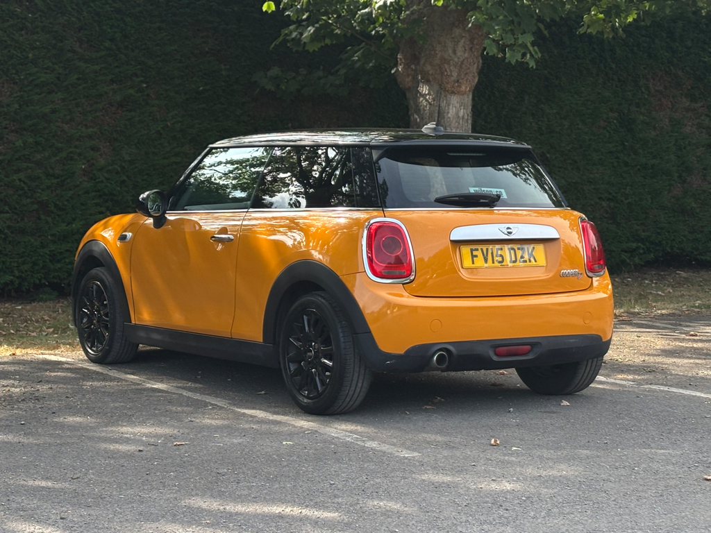 Mini Hatch 1.5 Cooper D Chilimedia Pack XL Orange #4