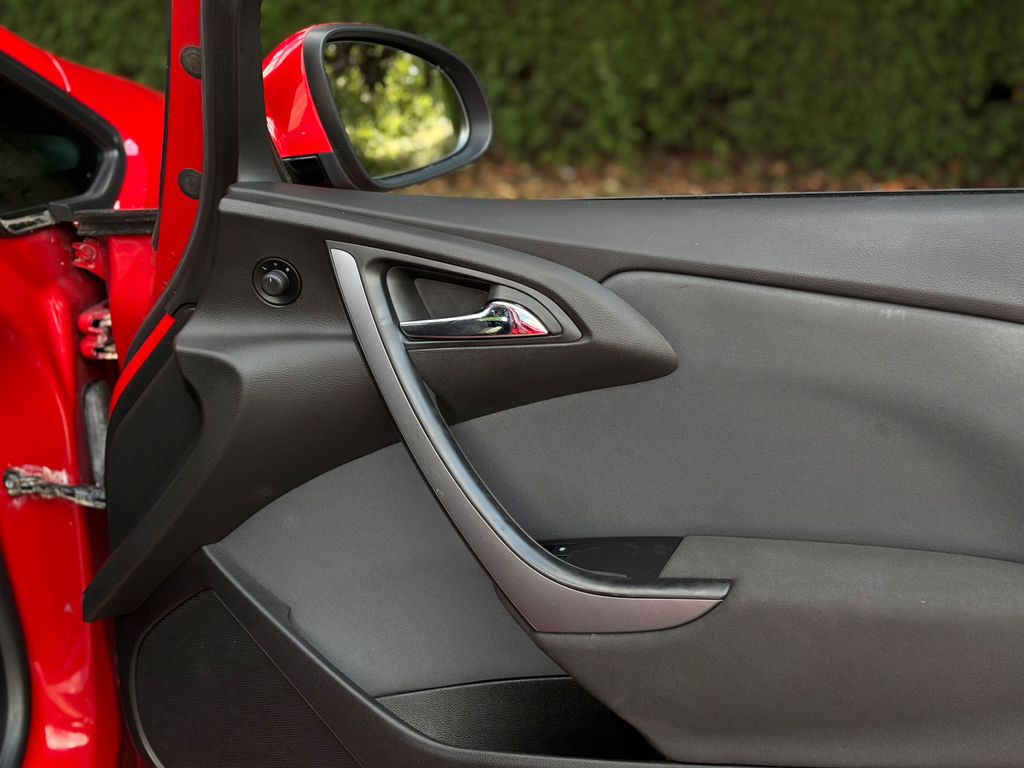 Vauxhall Astra GTC Astra Gtc Sport Ss Red #6