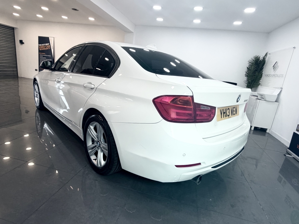 BMW 3 Series 2.0 320I Sport White #3