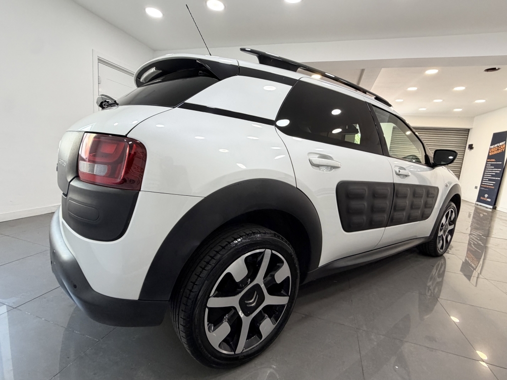 Citroen C4 Cactus 1.2 Puretech Flair Ss White #4