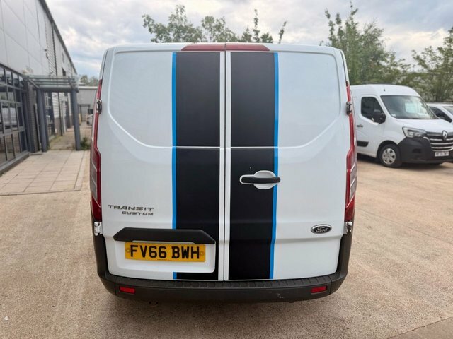 Ford Transit Custom Transit Customer Crew Cab FV66BWH White #6