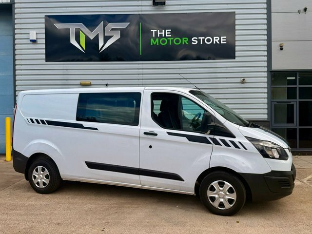 Ford Transit Custom Transit Customer Crew Cab White
