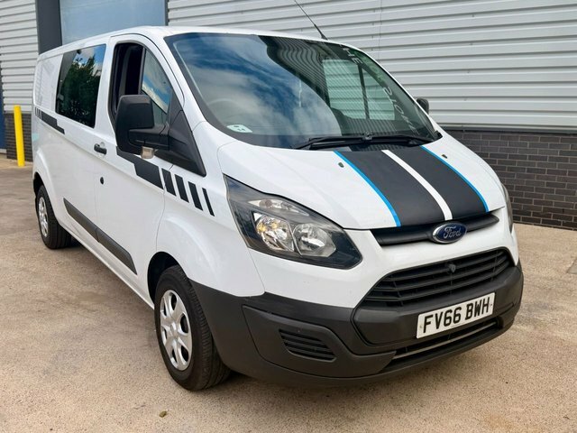 Ford Transit Custom Transit Customer Crew Cab FV66BWH White #2