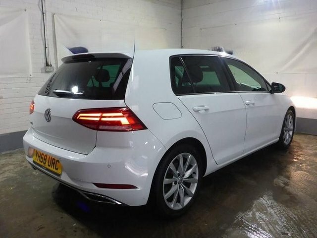 Volkswagen Golf Hatchback 1.5 Tsi Evo Se D Grey #4
