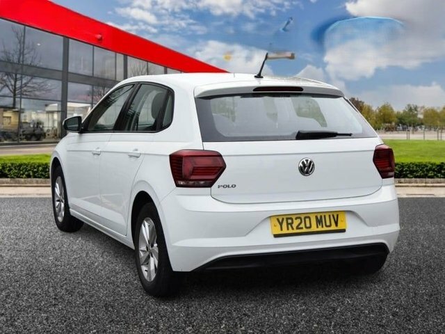 Volkswagen Polo Match Red #6