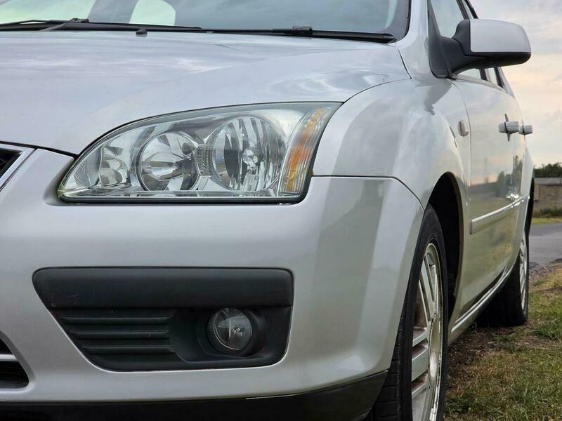 Ford Focus 1.6 Ghia Silver #3
