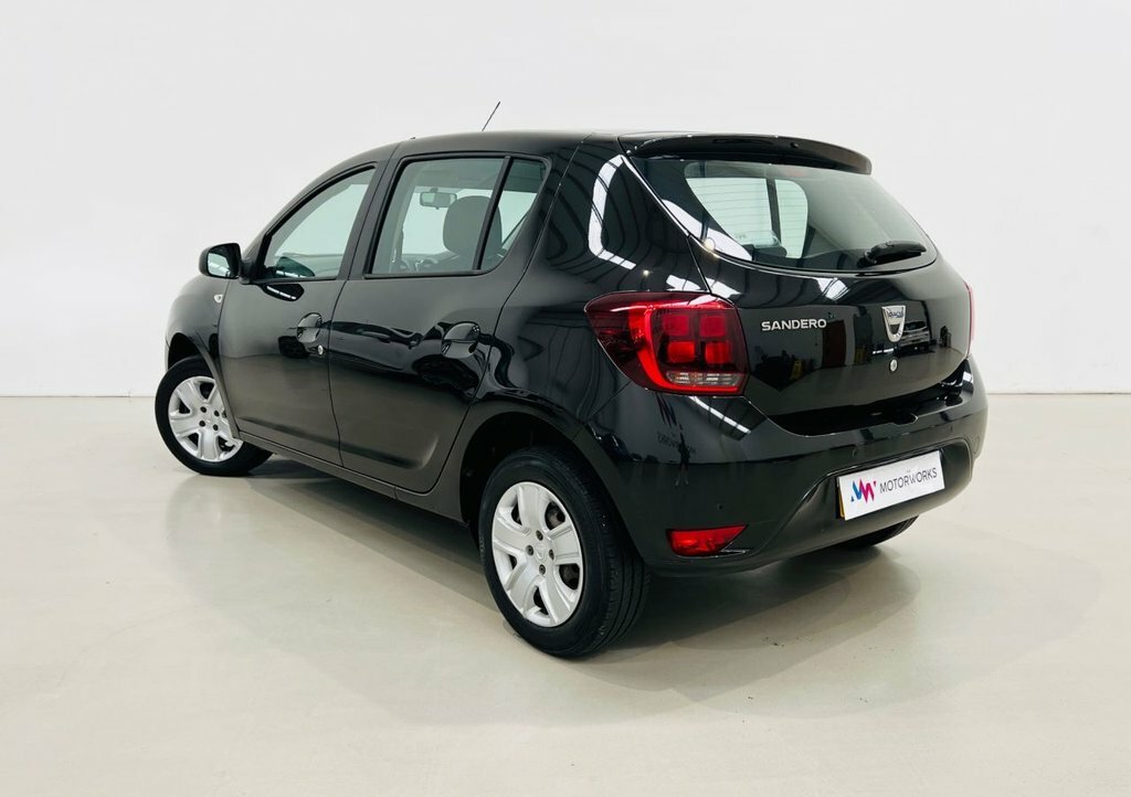 Dacia Sandero 1L Comfort Black #3