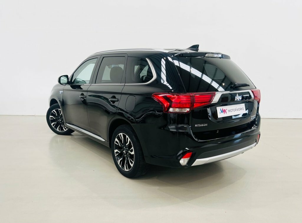Mitsubishi Outlander 2L 4H WM17FSP Black #2