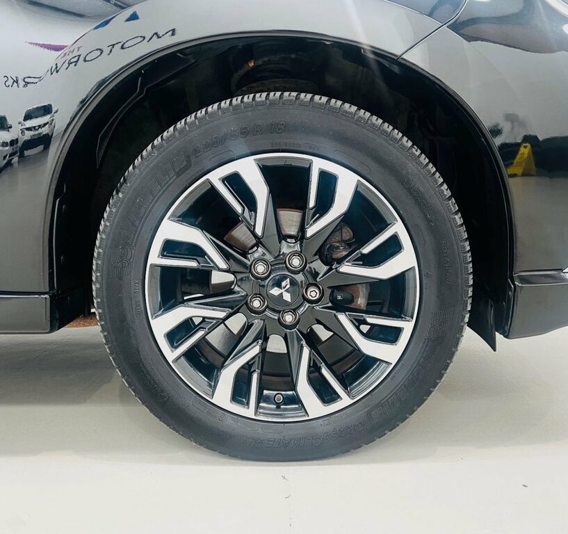 Mitsubishi Outlander 2L 4H WM17FSP Black #6