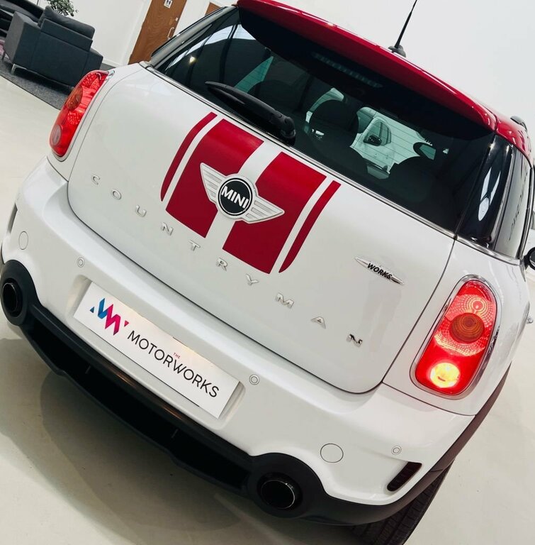 Mini Countryman One Green #42
