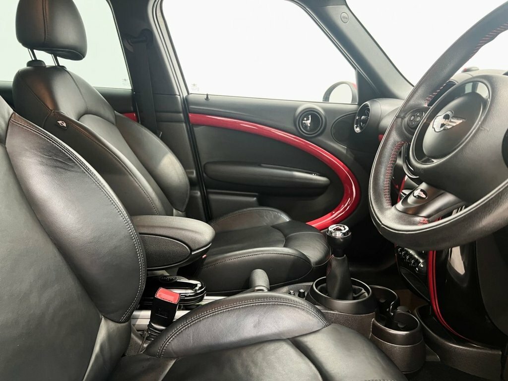 Mini Countryman One Green #7