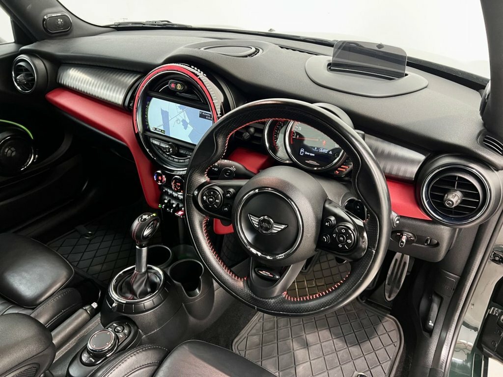 Mini Hatch 2L John Cooper Works Green #3