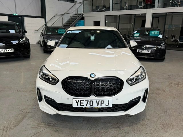 BMW 1 Series 2020 1.5 118I M Sport Hatchback Dct Eur White #4