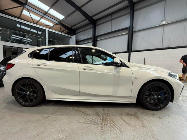 BMW 1 Series 2020 1.5 118I M Sport Hatchback Dct Eur White #6