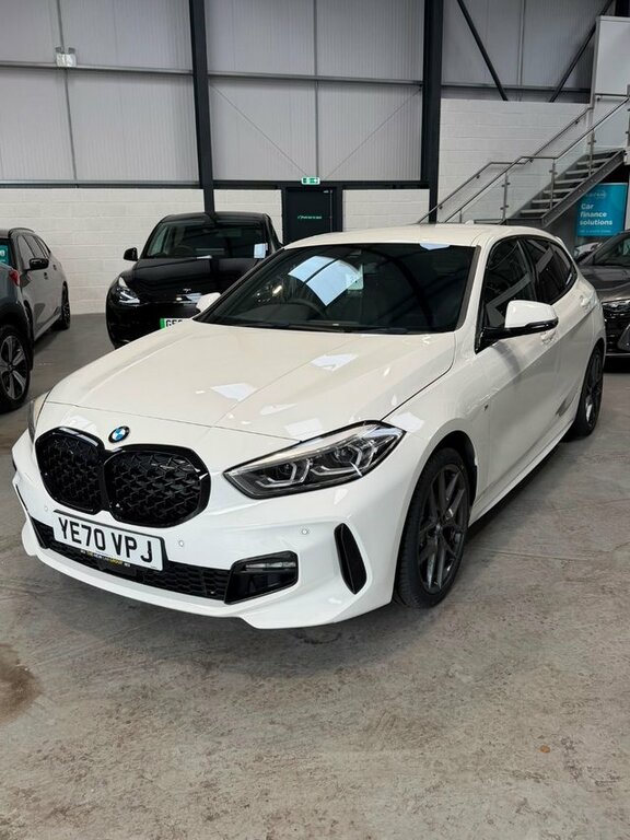 BMW 1 Series 2020 1.5 118I M Sport Hatchback Dct Eur White
