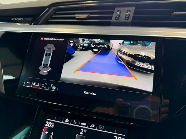 Audi E-tron 50 Technik Suv Quattro 71.2Kwh Black #36