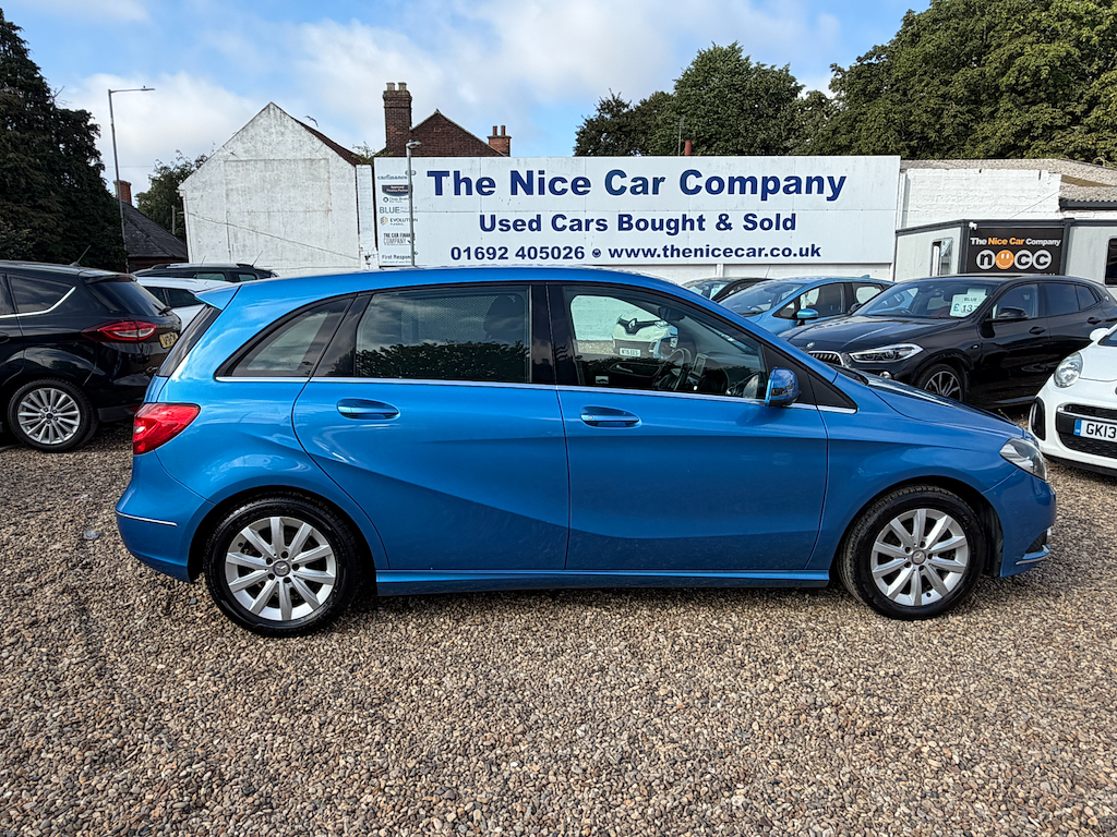 Mercedes-Benz B Class 1.5 L Cdi Blueefficiency Se KR14ZSY Blue