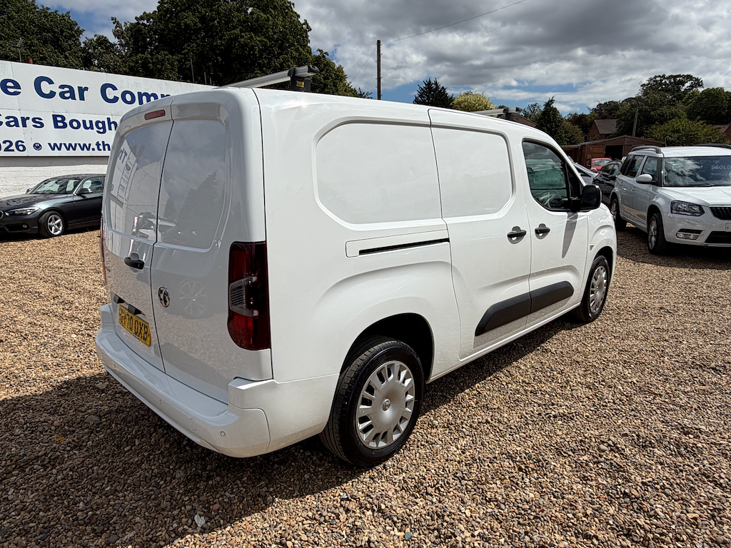 Vauxhall Combo 2300 1.5 Turbo D 100Ps H1 Sportive Van White #7