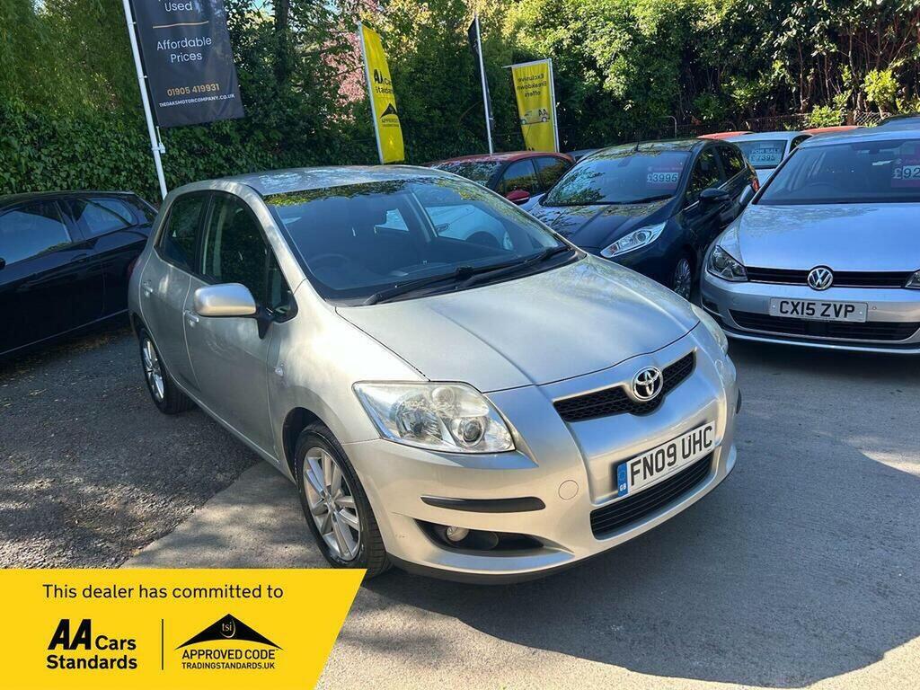 Toyota Auris Hatchback 1.6 Vvt-i Tr 200909 Silver