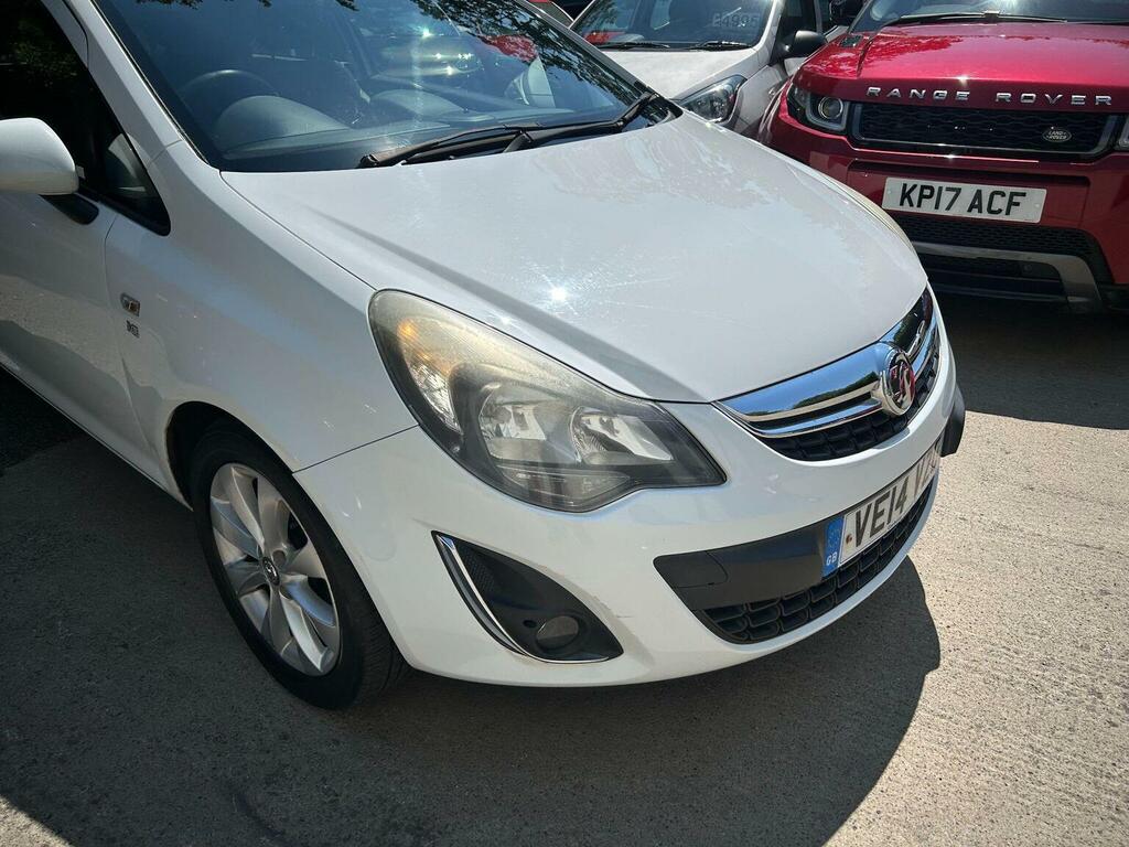 Vauxhall Corsa Hatchback 1.4 16V Excite Euro 5 Ac 201414 White #6