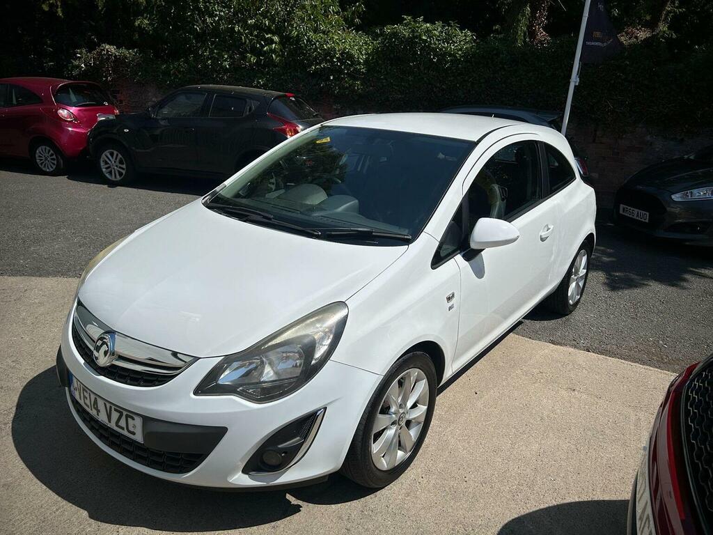 Vauxhall Corsa Hatchback 1.4 16V Excite Euro 5 Ac 201414 White #4