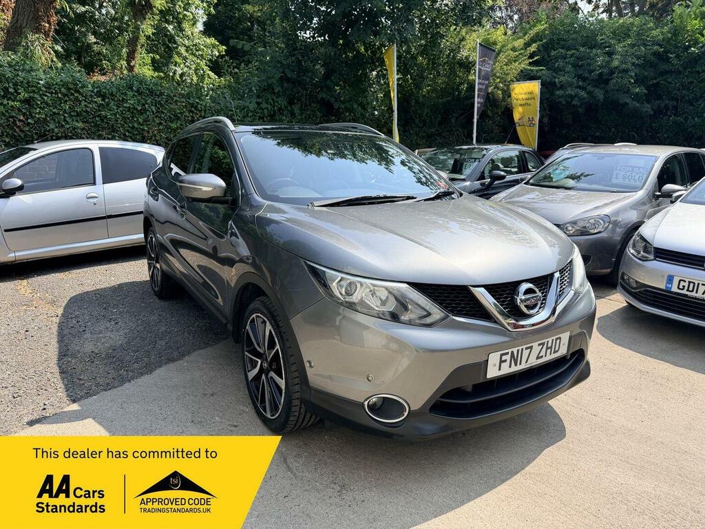 Nissan Qashqai Suv 1.2 Dig-t Tekna 2Wd Euro 6 Ss 201717 Grey