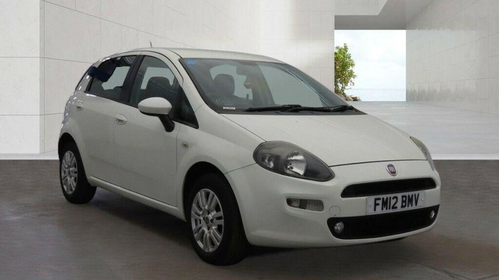 Fiat Punto Hatchback 1.2 Punto 5-Door 199 Es5p69cv 1200 2012 White #14
