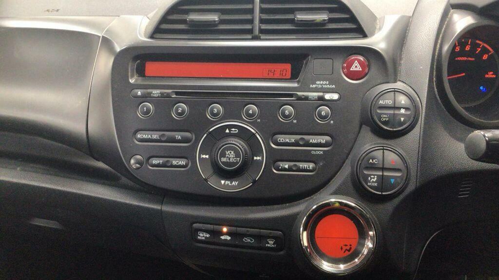 Honda Jazz 1.4 I-vtec Es Euro 5 Black #3