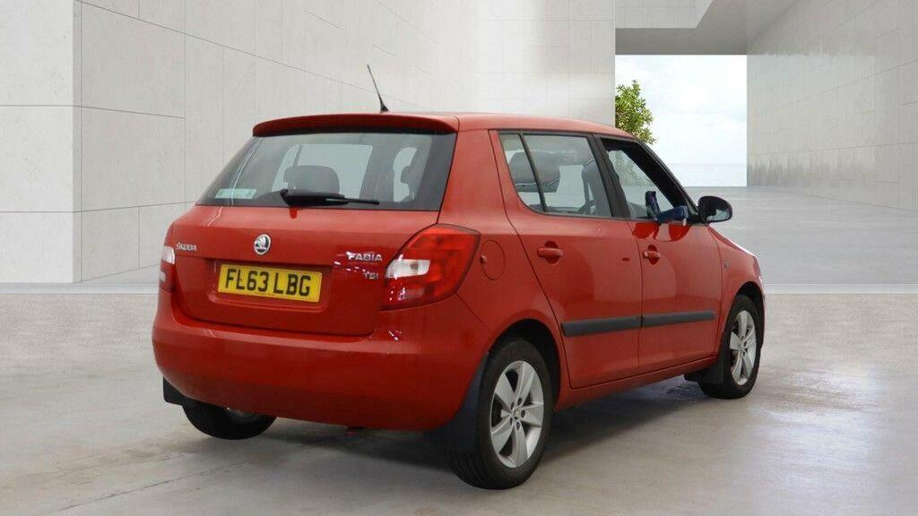 Skoda Fabia 1.2 Tsi Se Euro 5 Red #6