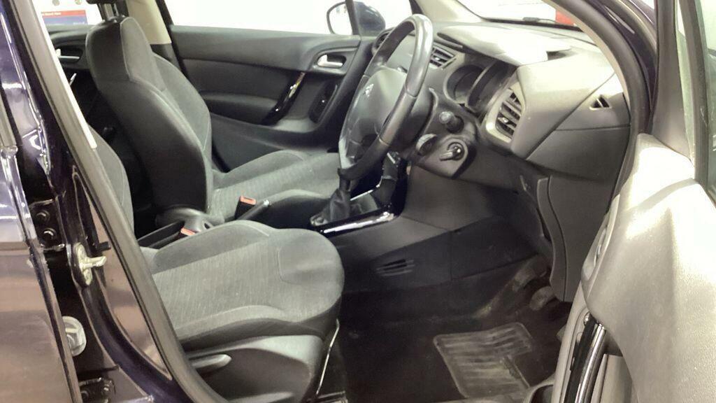 Citroen C3 Hatchback Puretech White #12