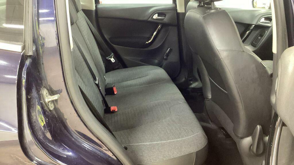 Citroen C3 Hatchback Puretech White #11