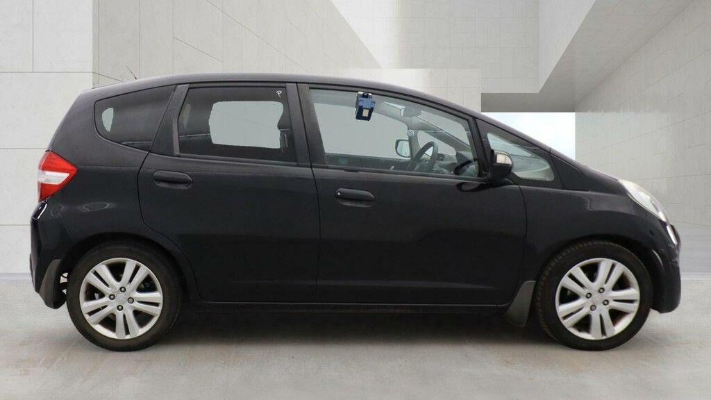 Honda Jazz Hatchback I-vtec Es 2012 Silver #7
