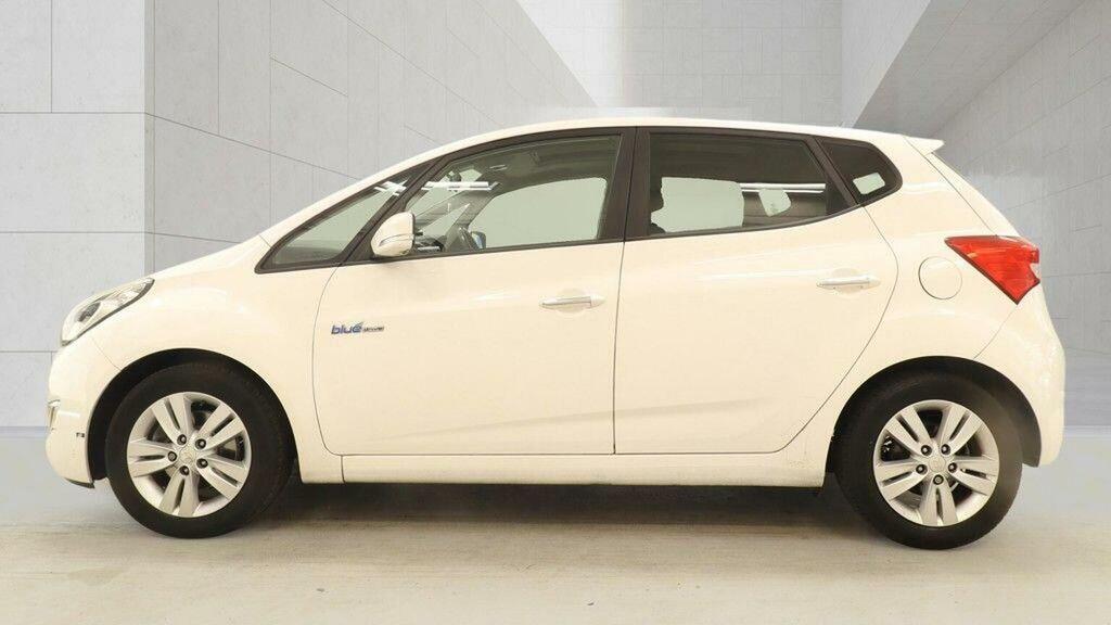 Hyundai Ix20 1.4 Active Euro 5 Ss White #8