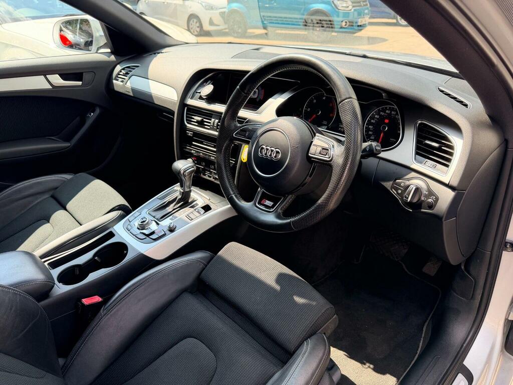 Audi A4 2014 2.0 Tdi Black Edition Saloon Manua Black #11